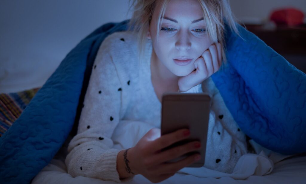 The Smartphone Connection