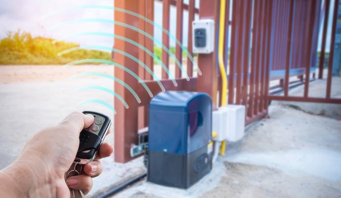 Remote-controlled automatic entry gate