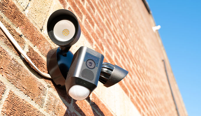 Outdoor floodlight security camera