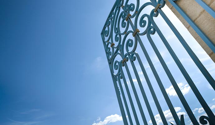 Secure Your DFW Properties with Gates & Fences Services | Sentry